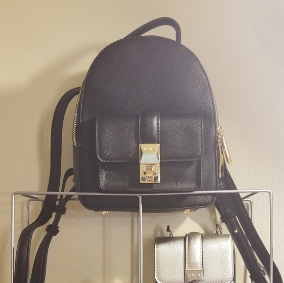 Purse - Picture 4 of 4